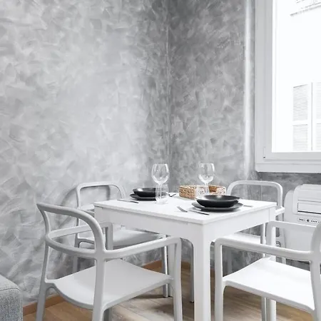 Easylife - - Niccolini 20 - Porta Garibaldi Apartament