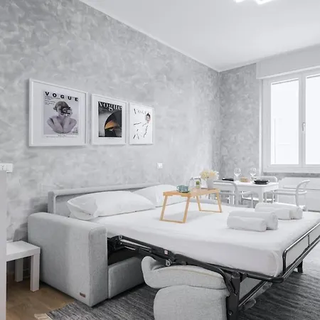Easylife - - Niccolini 20 - Porta Garibaldi Apartament *